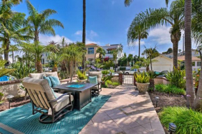 Oceanside Home with Rooftop Patio, Walk to Beach!
